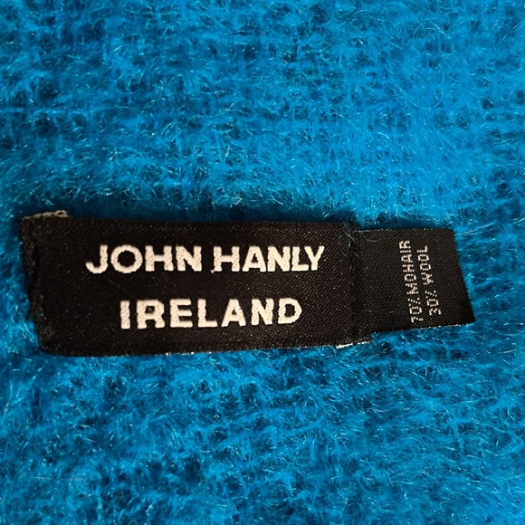 John Hanley 70% Mohair 30% Irish Wool Long Scarf blue - Picture 2 of 2